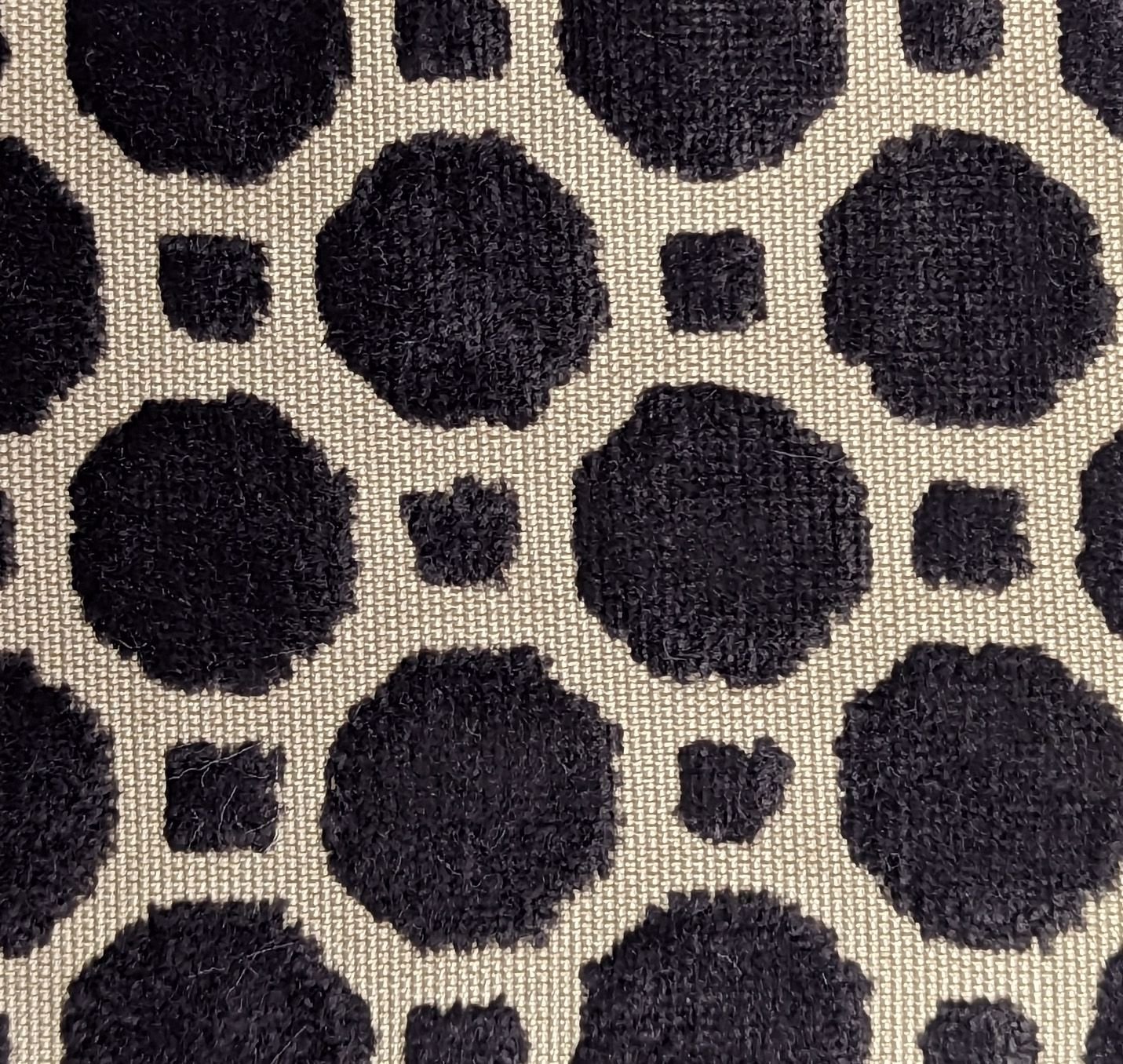 918-26 - 11 Yards - $16/yd